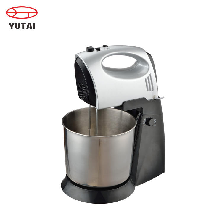 batedeira de cozinha com tigela giratória